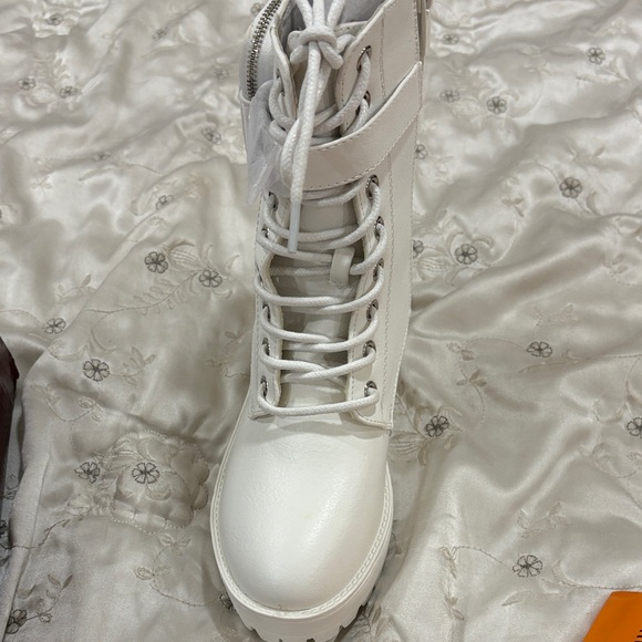 Forever 21 White Combat Boots - Picture 3 of 8